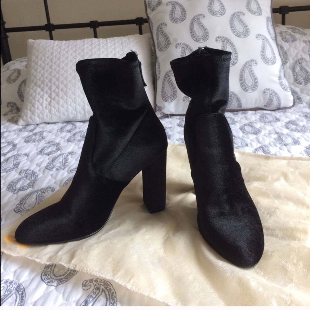 Steve Madden Velvet Booties